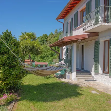 Residenza Sul Maggiore * Луино