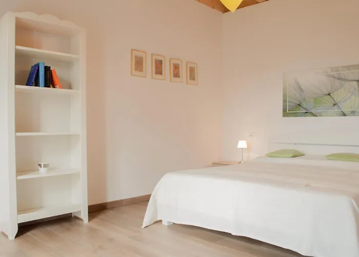 Residenza Sul Maggiore * Луино