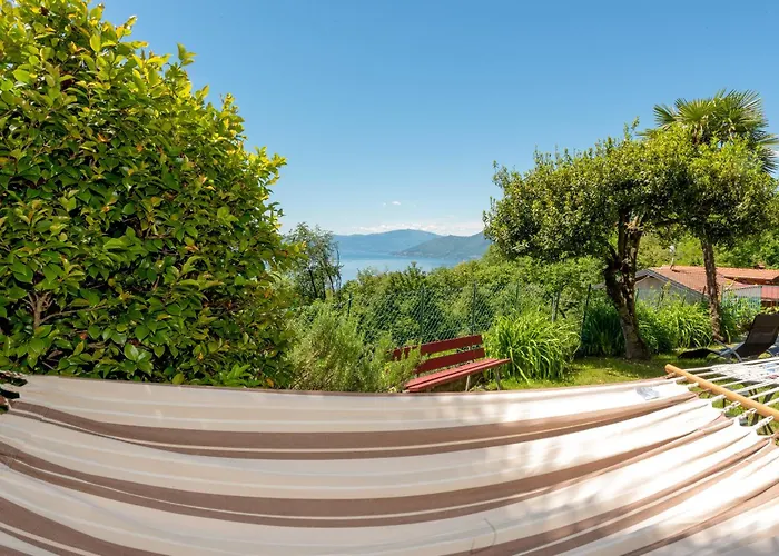 Residenza Sul Maggiore * Луино